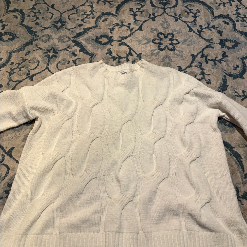 Women’s White Cable Knit Sweater
